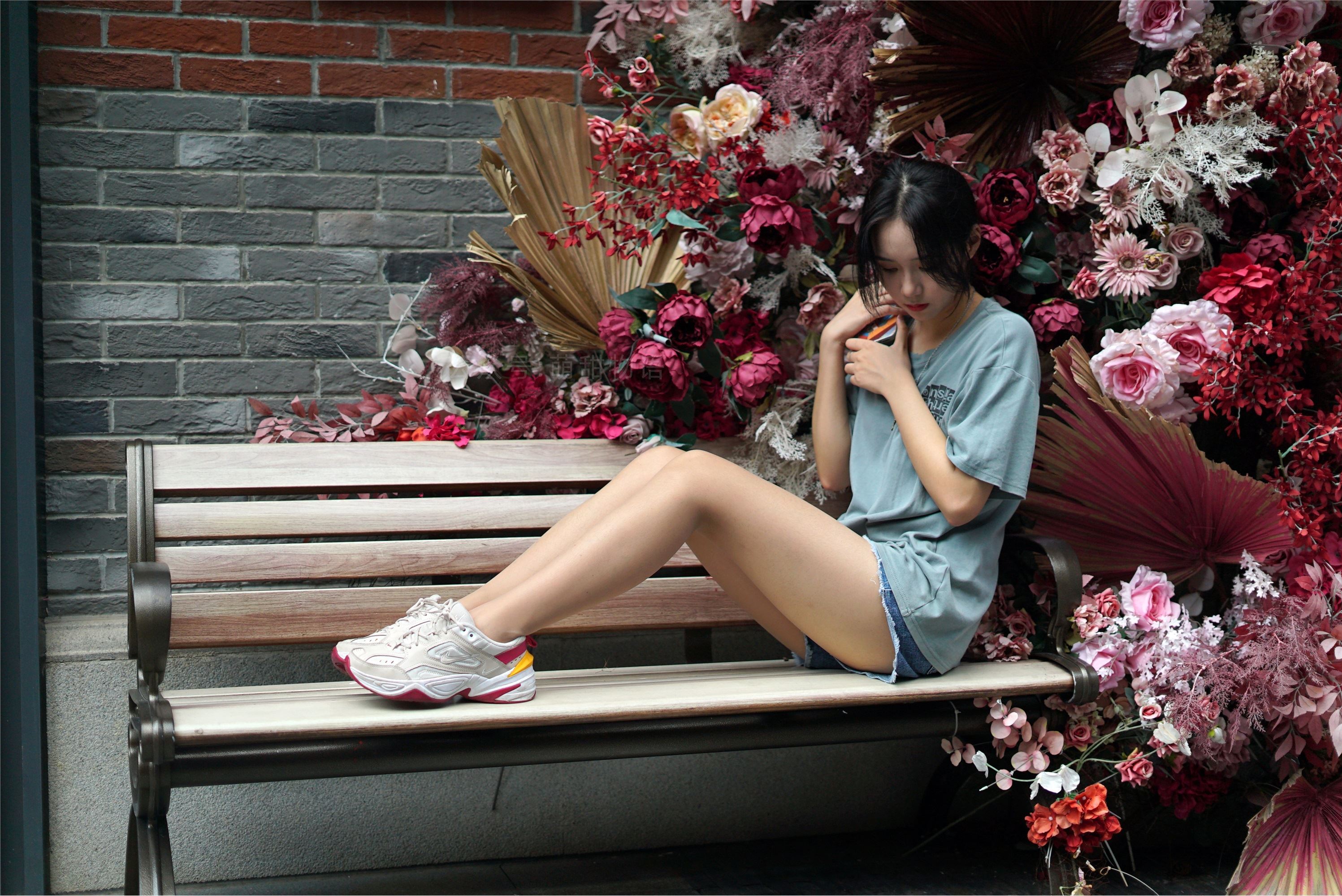 萌甜物语 XM192《热辣牛仔裤-媛媛》